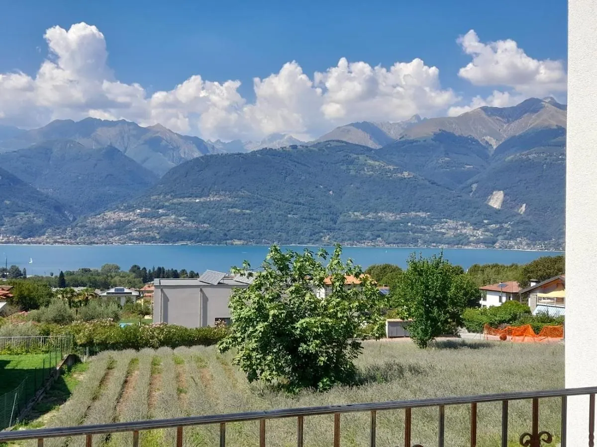 Ape Bianca - Appartamento Mimosa Colico Italy